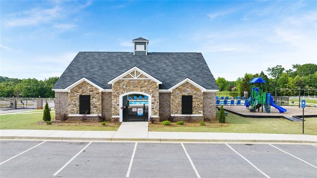 Community amenities in The Gates at Pates Creek, Hampton (Image 21).