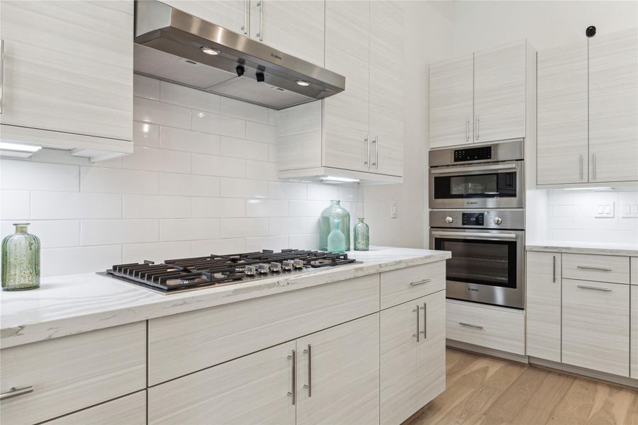 36" Bosch Gas Cooktop 36" Bosch Gas Cooktop