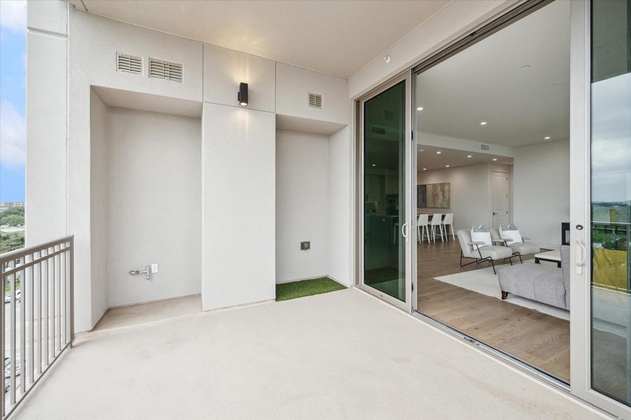 Image 41 of a home in .