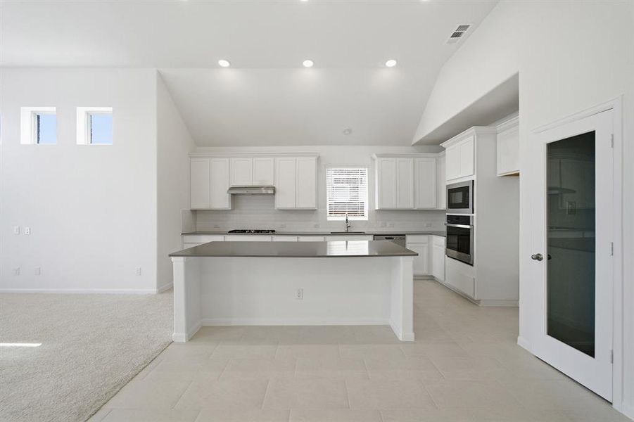 Furnished interior view inside a new home in Westridge, Princeton (Image 8).