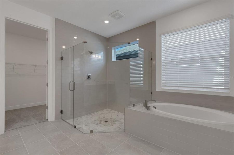 Furnished interior view inside a new home in Hawkstone, Sarasota (Image 10).