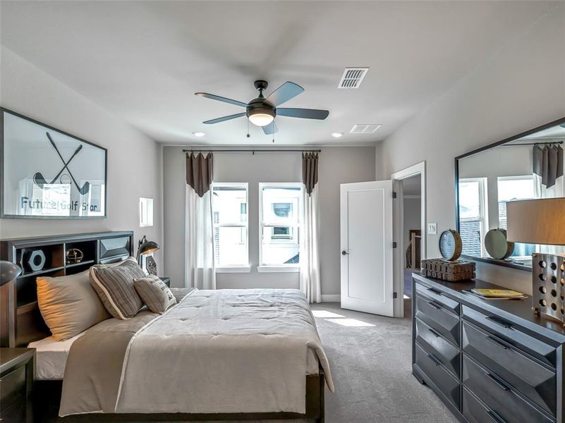 Image 14 of a home in Avalon at Friendswood.