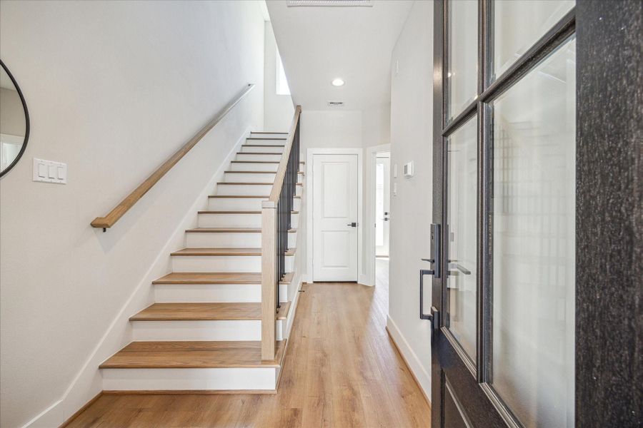 Image 21 of a home in .