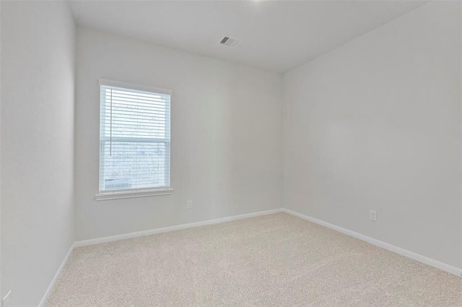 Spacious, unfurnished interior of a new home in Lakes at Black Oak, Magnolia (Image 54).