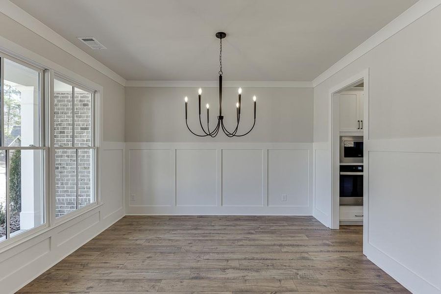 Spacious, unfurnished interior of a new home in , Bishop (Image 24). Spacious, unfurnished interior of a new home in , Bishop (Image 24).