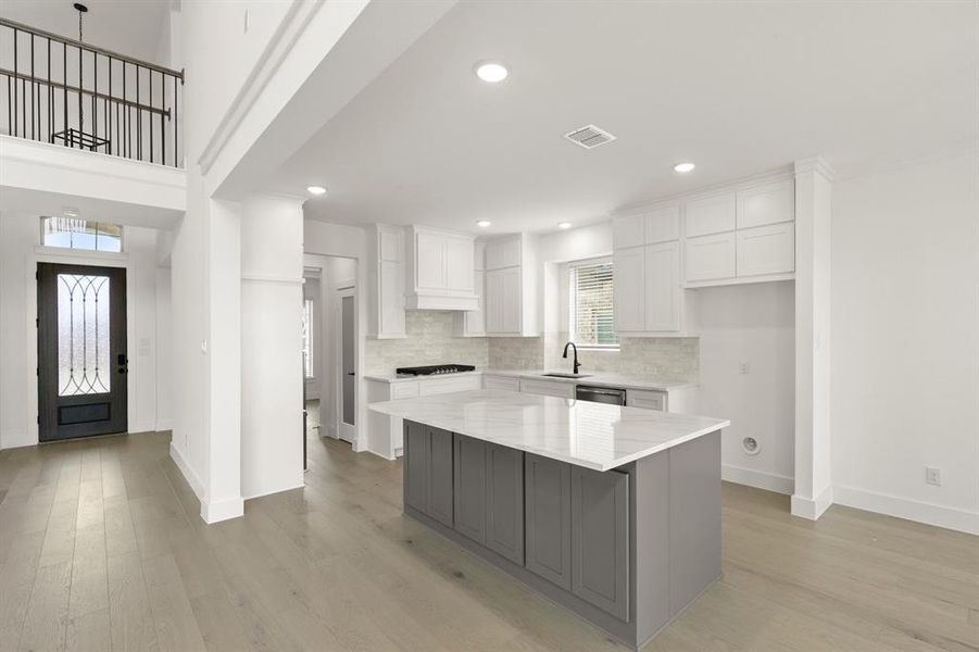 425 Curtiss - Kitchen (2)