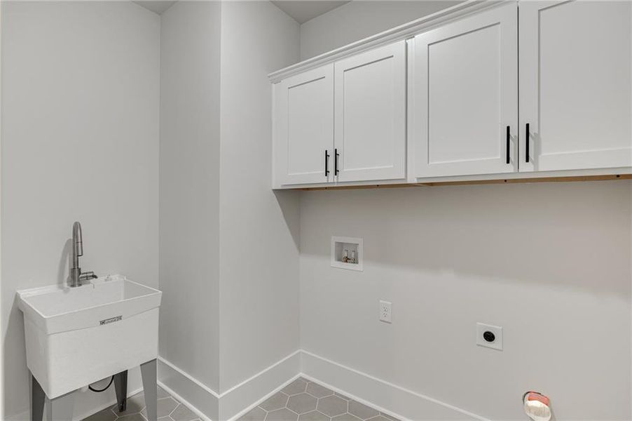 Spacious, unfurnished interior of a new home in , Buford (Image 51).