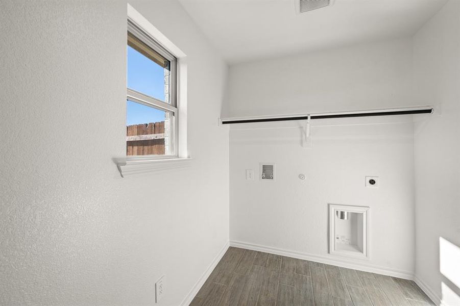 504 Diamond- Utility-1 504 Diamond- Utility-1