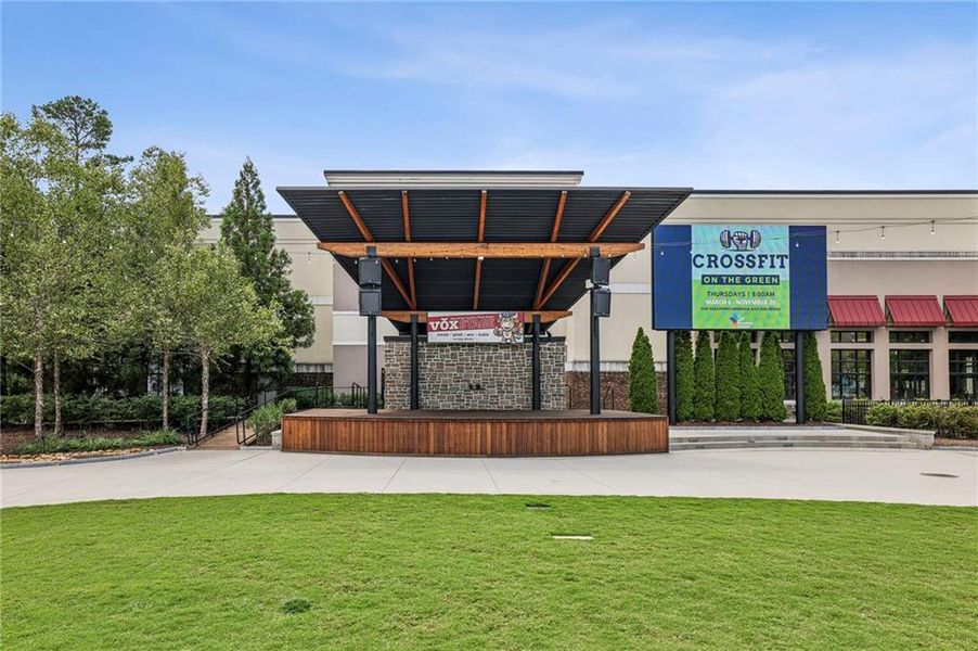 Image 45 of a home in Town Center Overlook.