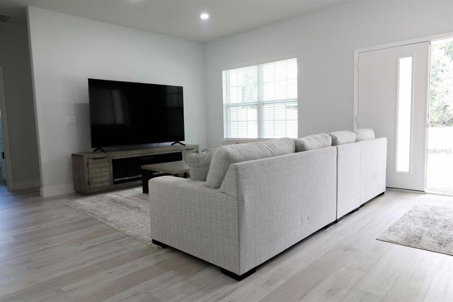 Furnished interior view inside a new home in , Dunnellon (Image 17). Furnished interior view inside a new home in , Dunnellon (Image 17).