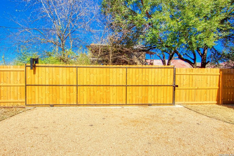 Exterior details and patio area of a home in , San Antonio (Image 23).