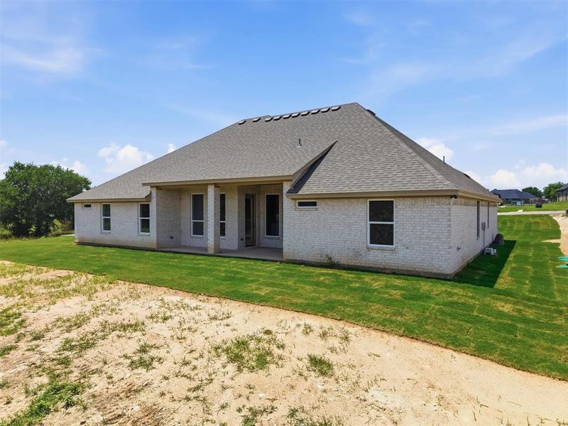 Exterior details and patio area of a home in , Weatherford (Image 27).