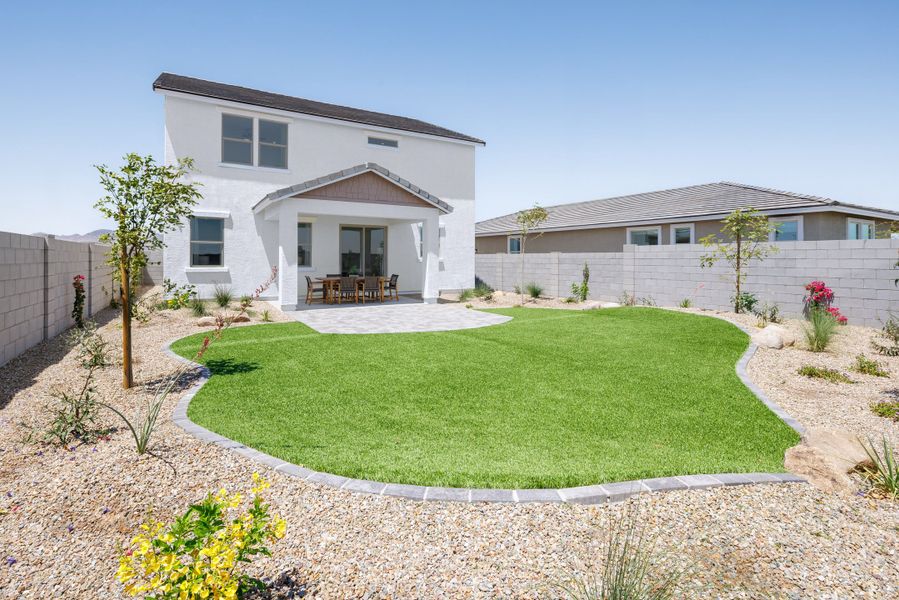 Representative exterior details of a home built from the Pantano by Beazer Homes in Montana Vista - Highland, Buckeye (Image 3).