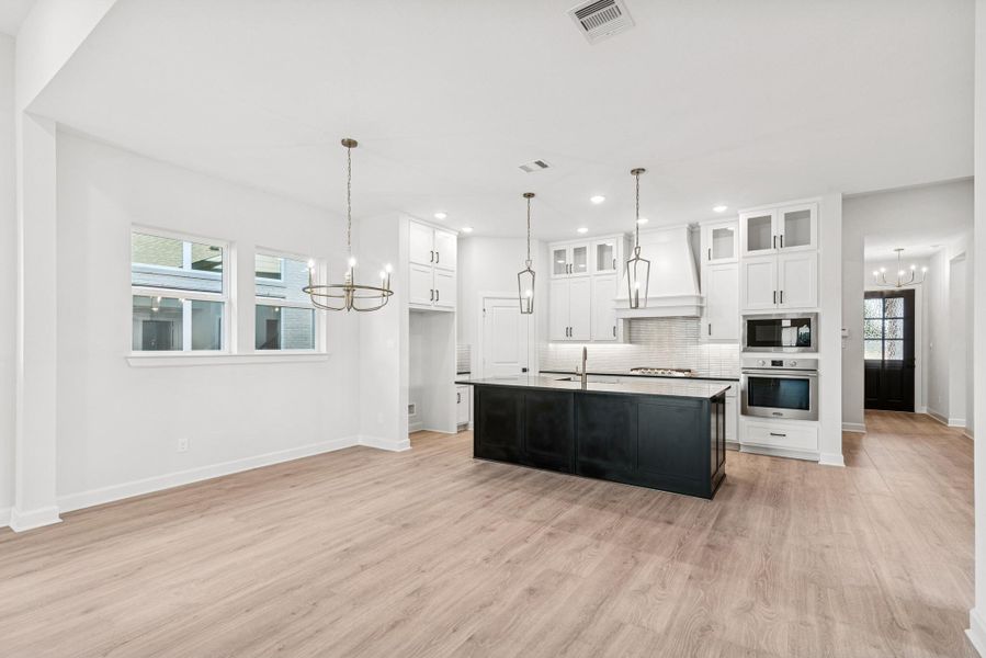 Furnished interior view inside a new home in Colton 45' Homesites, Todd Mission (Image 13).