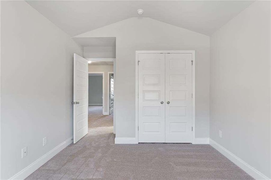 Spacious, unfurnished interior of a new home in Stratford Square, Lawrenceville (Image 5). Spacious, unfurnished interior of a new home in Stratford Square, Lawrenceville (Image 5).