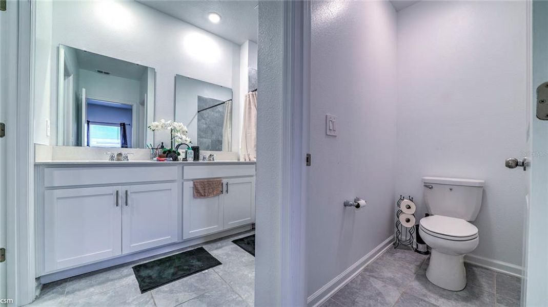 Furnished interior view inside a new home in Cascades, Davenport (Image 9). Furnished interior view inside a new home in Cascades, Davenport (Image 9).