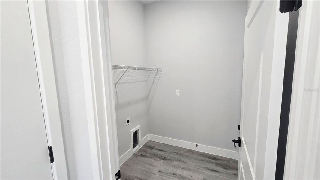 Spacious, unfurnished interior of a new home in , Ocala (Image 29).