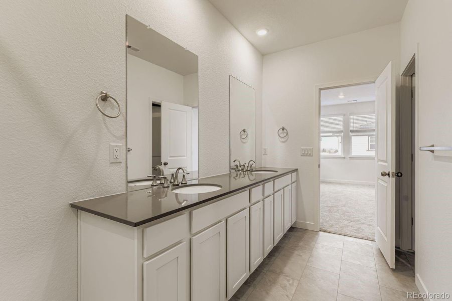 Furnished interior view inside a new home in Vermilion Creek: The Skyline Collection, Centennial (Image 6). Furnished interior view inside a new home in Vermilion Creek: The Skyline Collection, Centennial (Image 6).