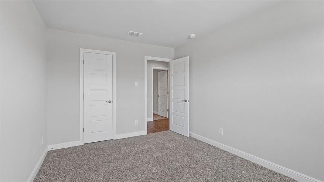 Spacious, unfurnished interior of a new home in Legado, Cleburne (Image 32). Spacious, unfurnished interior of a new home in Legado, Cleburne (Image 32).