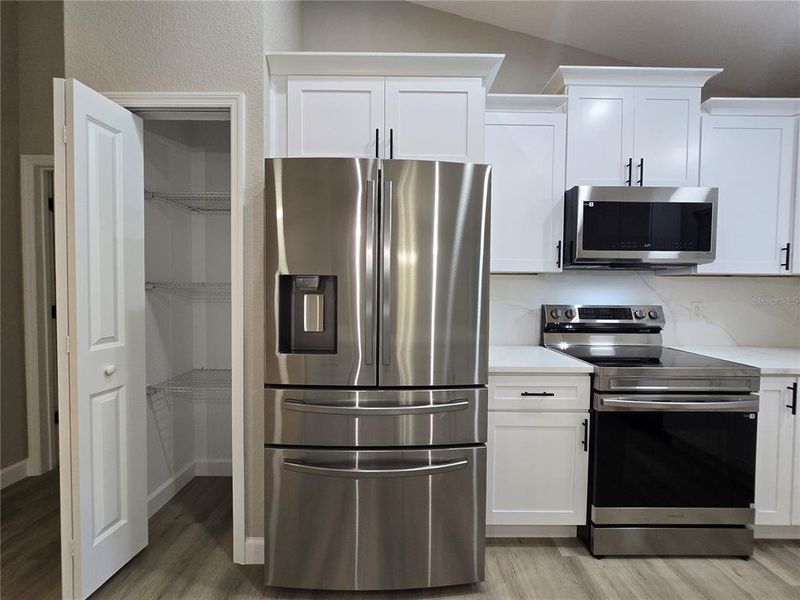 Furnished interior view inside a new home in , Ocala (Image 9).