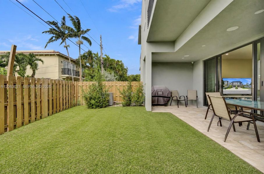 Exterior details and patio area of a home in , Fort Lauderdale (Image 22). Exterior details and patio area of a home in , Fort Lauderdale (Image 22).