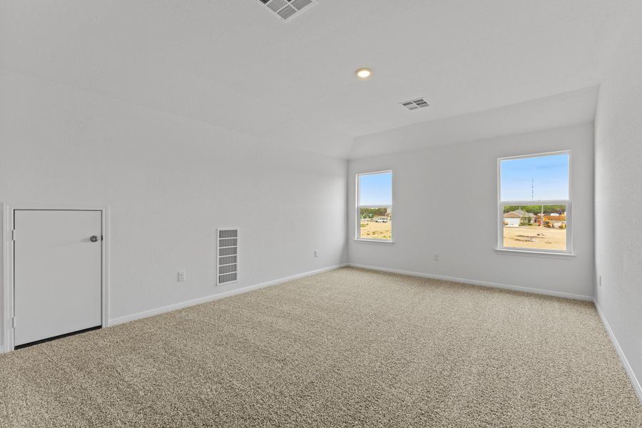 Spacious, unfurnished interior of a new home in , Georgetown (Image 23).