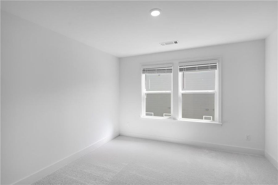 Spacious, unfurnished interior of a new home in Twelve Parks 55+, Sharpsburg (Image 30). Spacious, unfurnished interior of a new home in Twelve Parks 55+, Sharpsburg (Image 30).