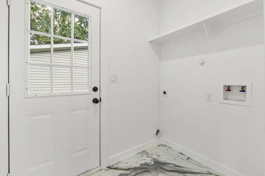 Spacious, unfurnished interior of a new home in , Montgomery (Image 18). Spacious, unfurnished interior of a new home in , Montgomery (Image 18).