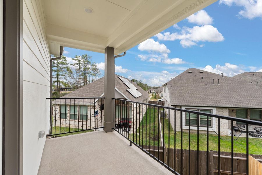 Exterior details and patio area of a home in Elyson, Katy (Image 4).