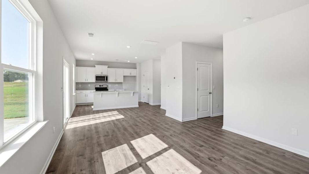 Spacious, unfurnished interior of a new home in Waverly Station, Greenwood (Image 22).
