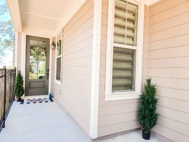 Exterior details and patio area of a home in , Hoschton (Image 4).