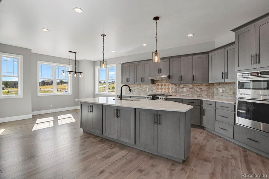 Kitchen and breakfast nook