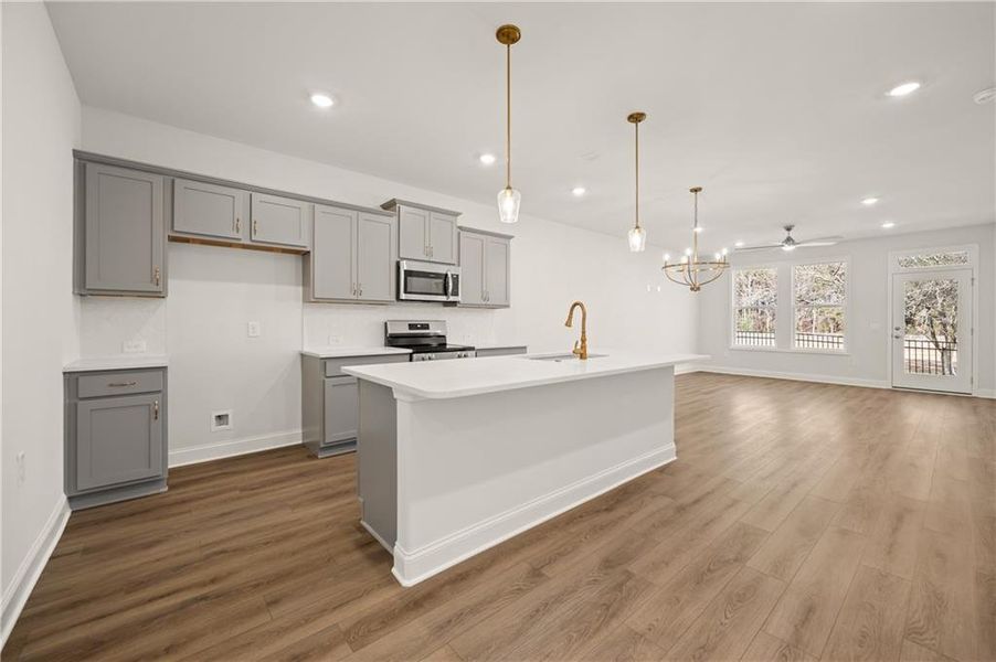 Furnished interior view inside a new home in , Cartersville (Image 4).