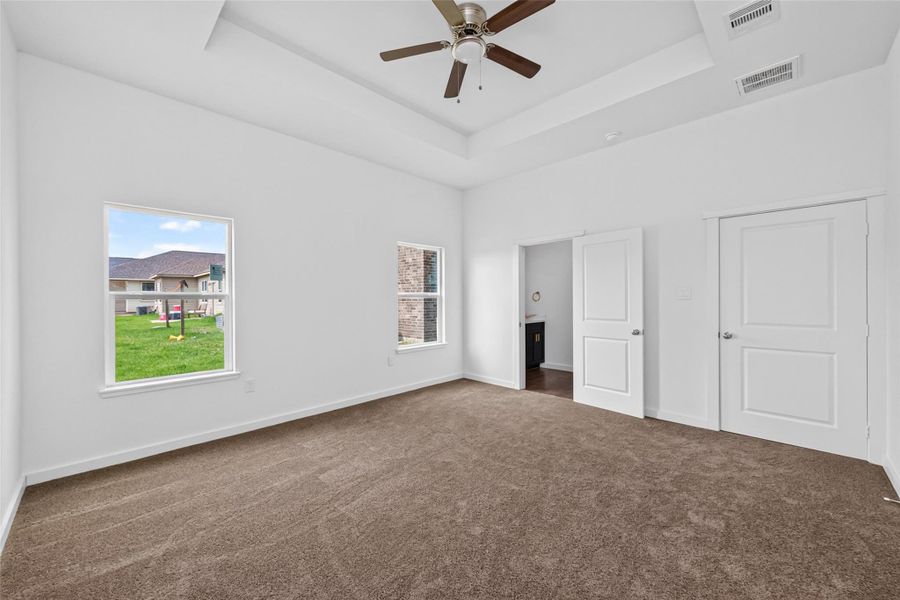 Spacious, unfurnished interior of a new home in , Cleveland (Image 29).