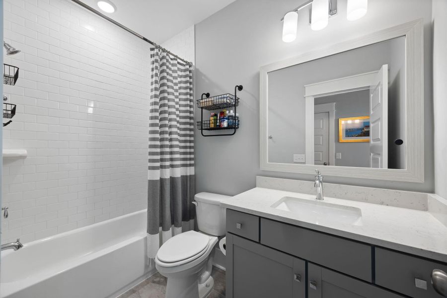 Furnished interior view inside a new home in Wando Village, Charleston (Image 15).