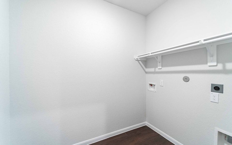 Spacious, unfurnished interior of a new home in Colony at Pinehurst, Pinehurst (Image 60). Spacious, unfurnished interior of a new home in Colony at Pinehurst, Pinehurst (Image 60).