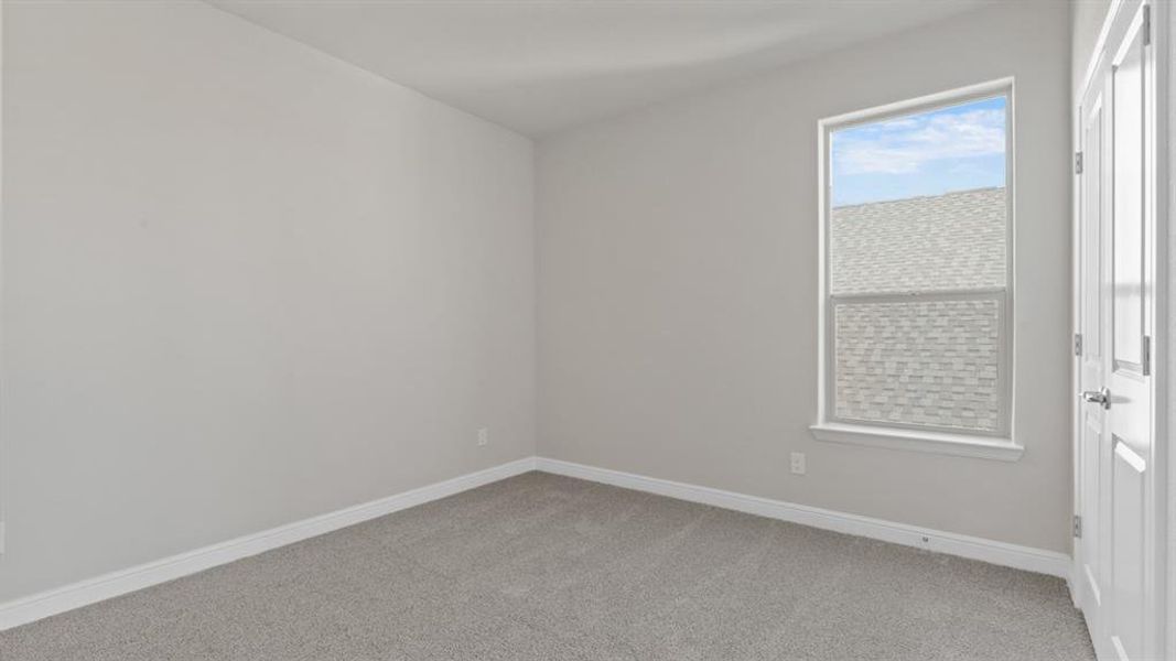 Spacious, unfurnished interior of a new home in Treeline, Justin (Image 25).