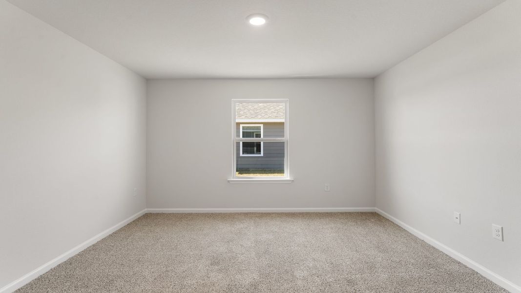 Spacious, unfurnished interior of a new home in Hodges Bayou Plantation, Panama City (Image 19).