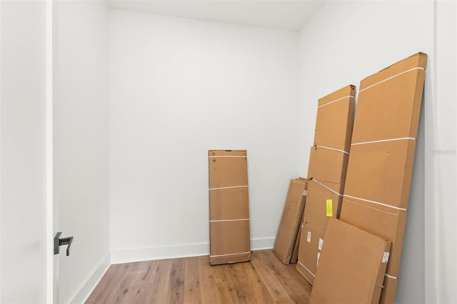 Image 75 of a home in .