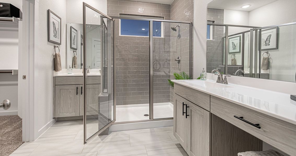 Furnished interior view inside a new home in Meyer Ranch, New Braunfels (Image 13).