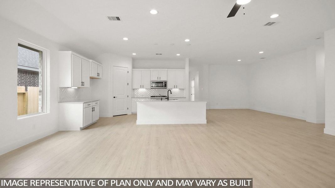 Spacious, unfurnished interior of a new home in Mill Creek Estates, Magnolia (Image 8). Spacious, unfurnished interior of a new home in Mill Creek Estates, Magnolia (Image 8).