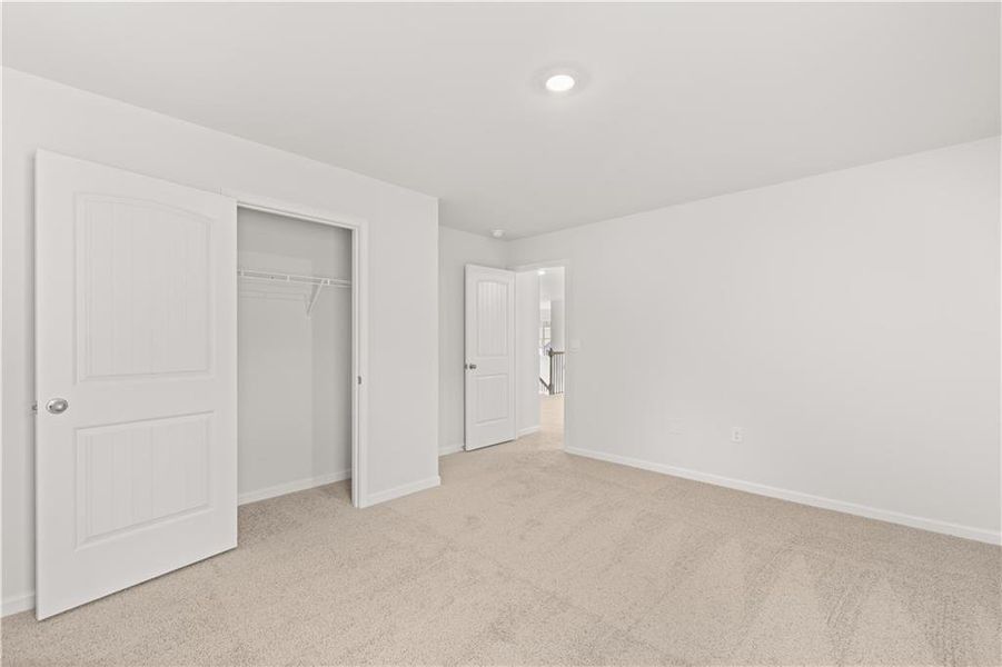 Spacious, unfurnished interior of a new home in Holland Estates, Powder Springs (Image 29). Spacious, unfurnished interior of a new home in Holland Estates, Powder Springs (Image 29).
