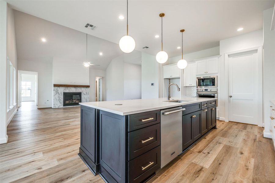 Furnished interior view inside a new home in Arborwood, Waller (Image 7).
