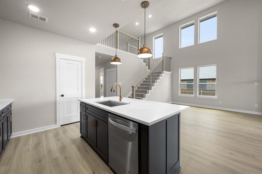 425 Wabash- Kitchen-4