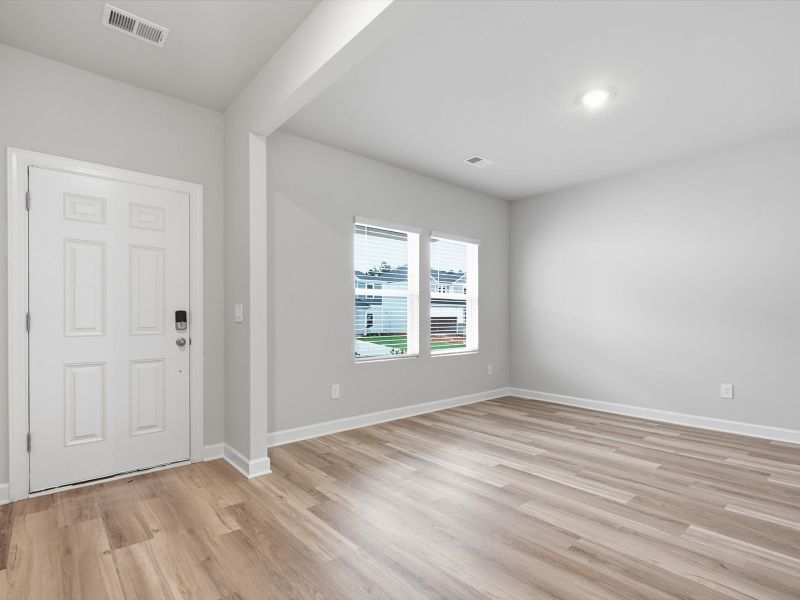 Spacious, unfurnished interior of a new home in Collier Ridge, Moore (Image 9). Spacious, unfurnished interior of a new home in Collier Ridge, Moore (Image 9).