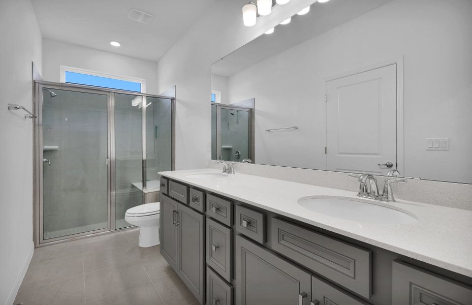 Representative furnished interior of a home built from the Drayton Select by Pulte Homes in Lakeview Estates, Palm Coast (Image 6).