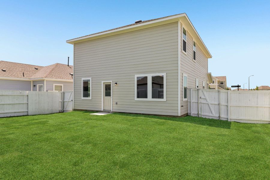 Exterior details and patio area of a home in Harvest Ridge, Elgin (Image 3). Exterior details and patio area of a home in Harvest Ridge, Elgin (Image 3).
