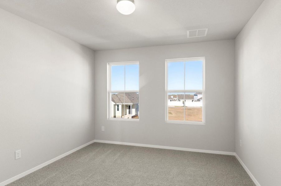 Spacious, unfurnished interior of a new home in Harvest Ridge, Elgin (Image 26).