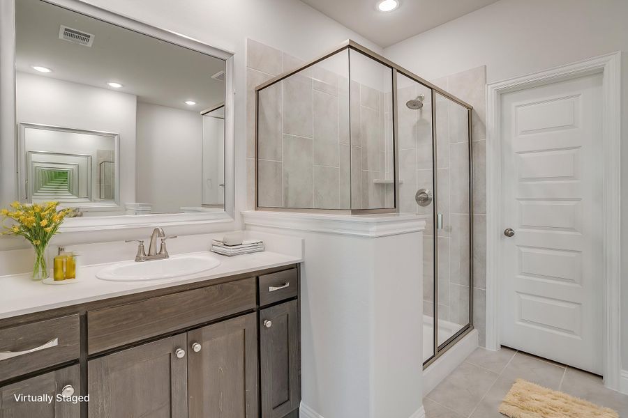 Furnished interior view inside a new home in Berkshire Estates, Mesquite (Image 9).