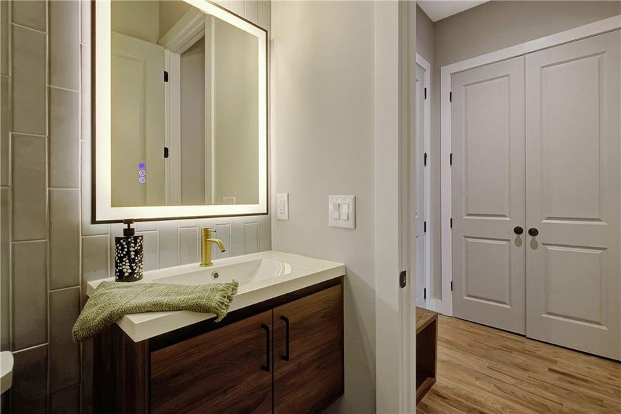 Furnished interior view inside a new home in , Atlanta (Image 6).